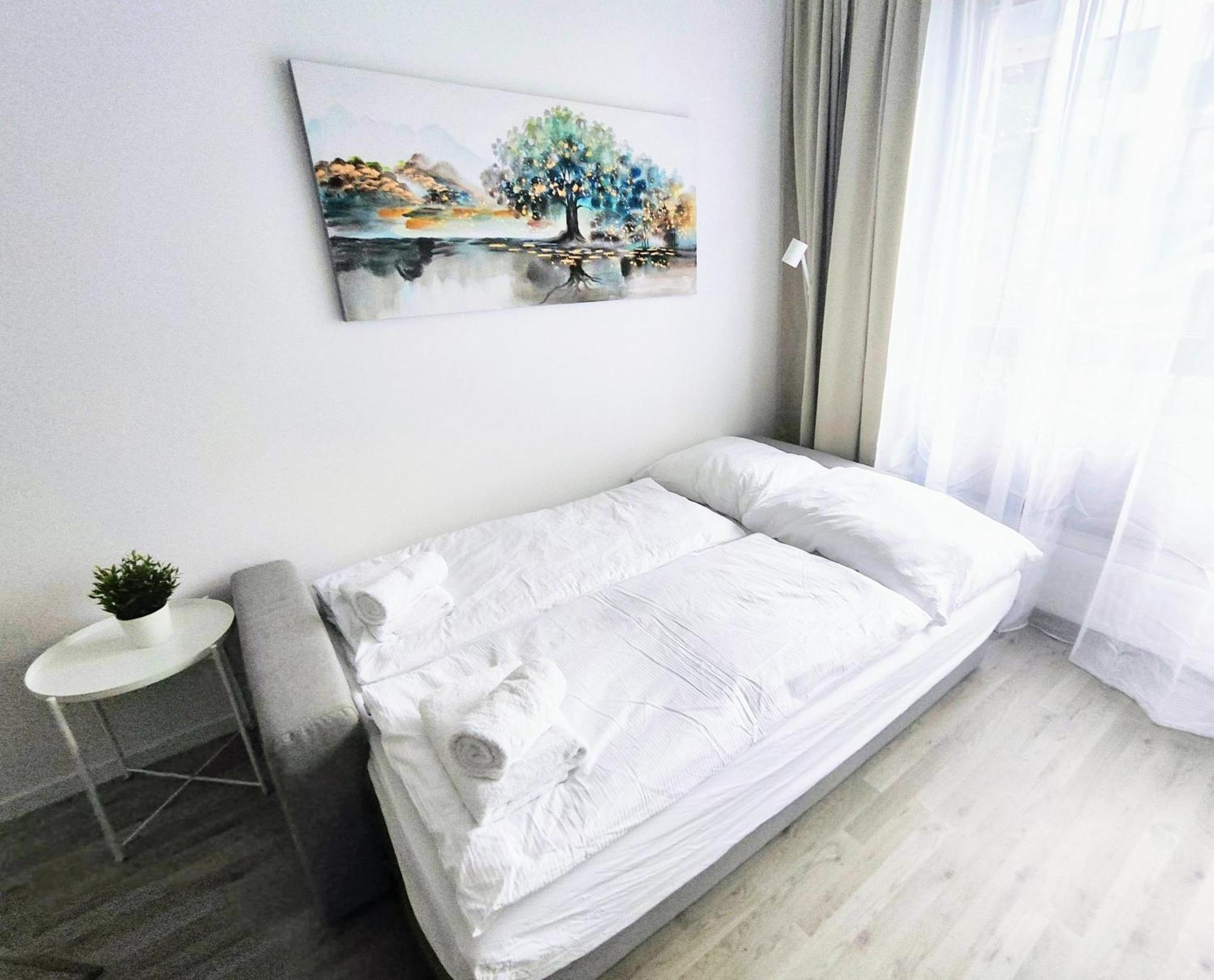 Wings - Brand New - Presidential Garden - Free Parking Apartment Bratislava Exterior photo